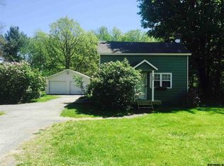 742 Grooms Rd, Rexford, NY 12148