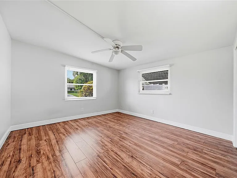 14190 Page Ave — Photo 18