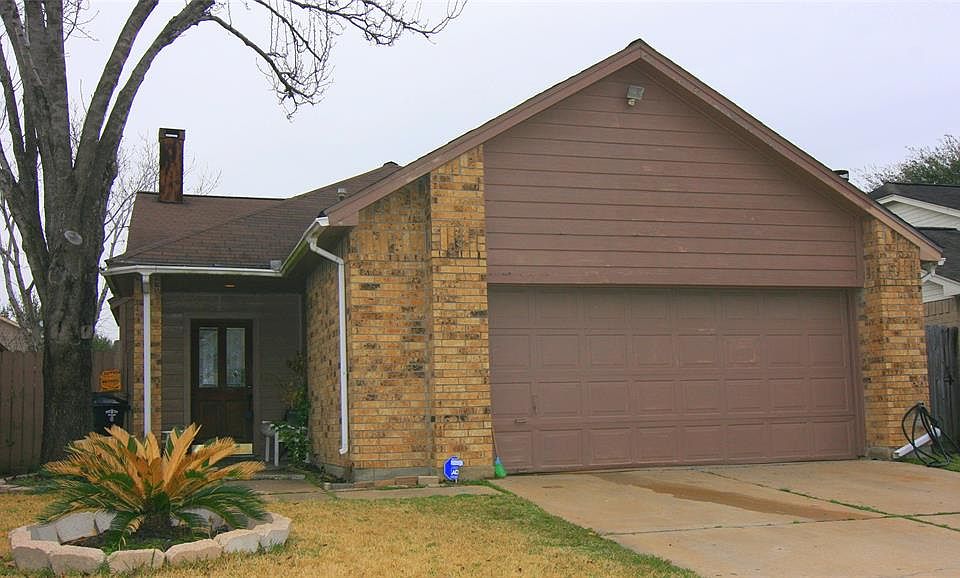 1st image of 19922 Laurel Trail Dr