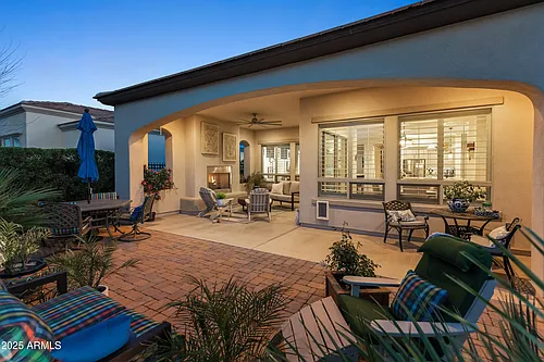 70 E Kennedia Dr Photo 1