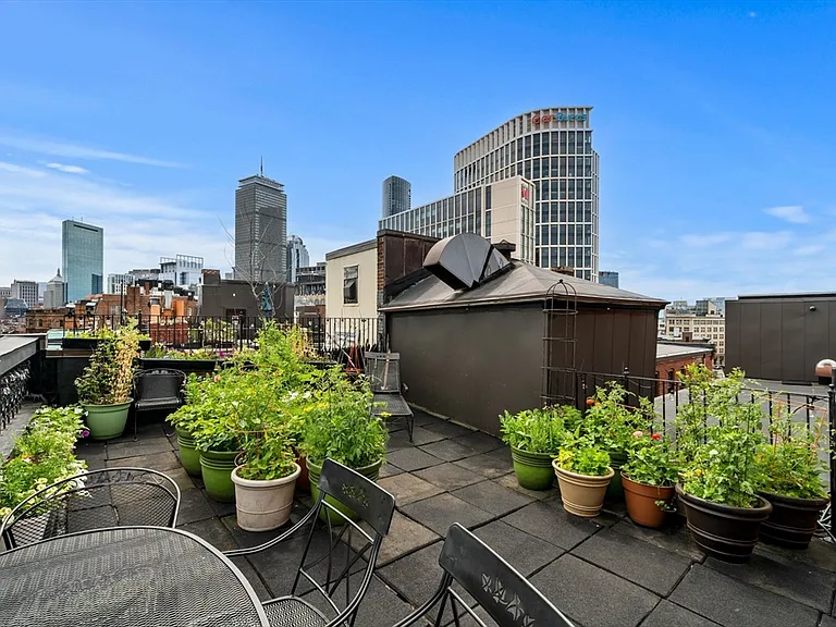386 Commonwealth Ave #23 — Photo 27