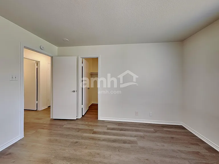 2207 Southeastern Trl — Photo 10