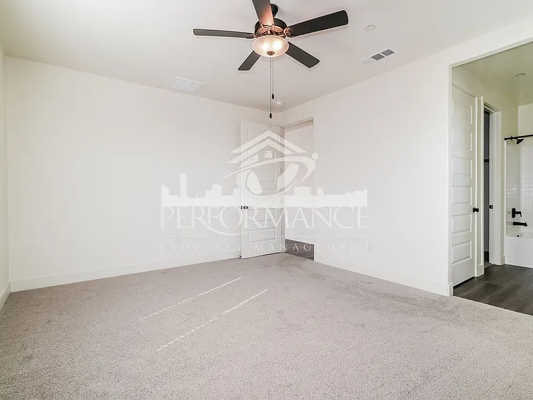 6611 Glacier Bay St — Photo 8