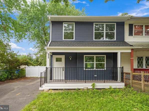 820 Maple St, Lakehurst, NJ 08733
