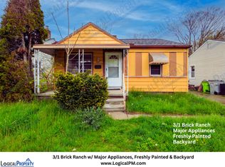 621 E Meyers Ave, Hazel Park, MI 48030