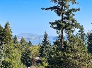 4825 Headland Close, West Vancouver, BC V7W 3C2