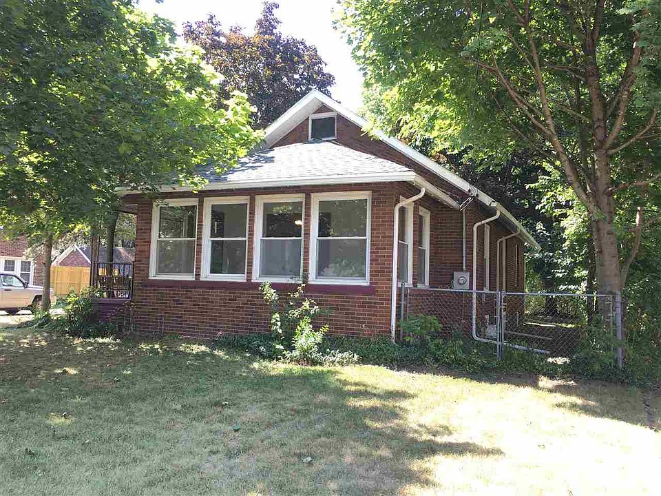 1st image of 310 Stillwell Ave