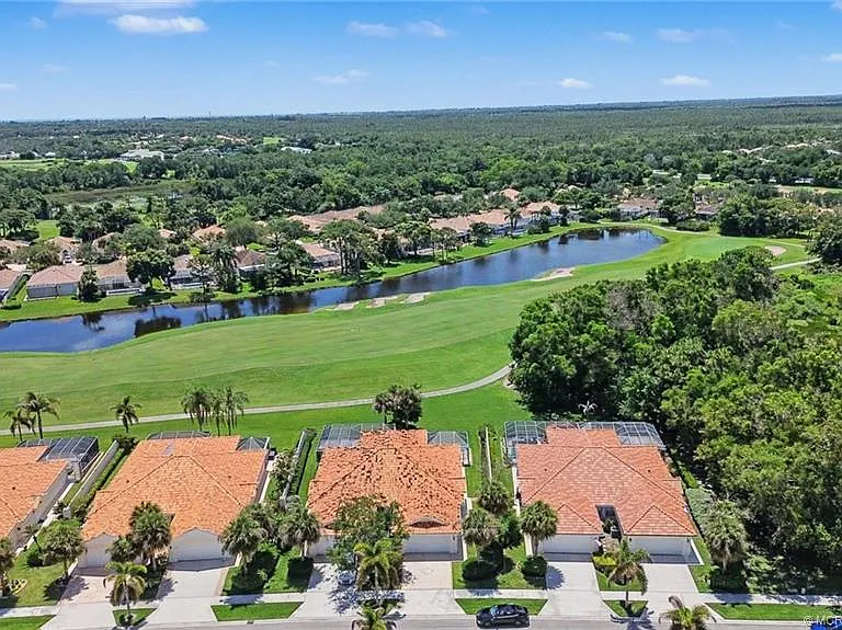 8357 SE Double Tree Dr — Photo 18