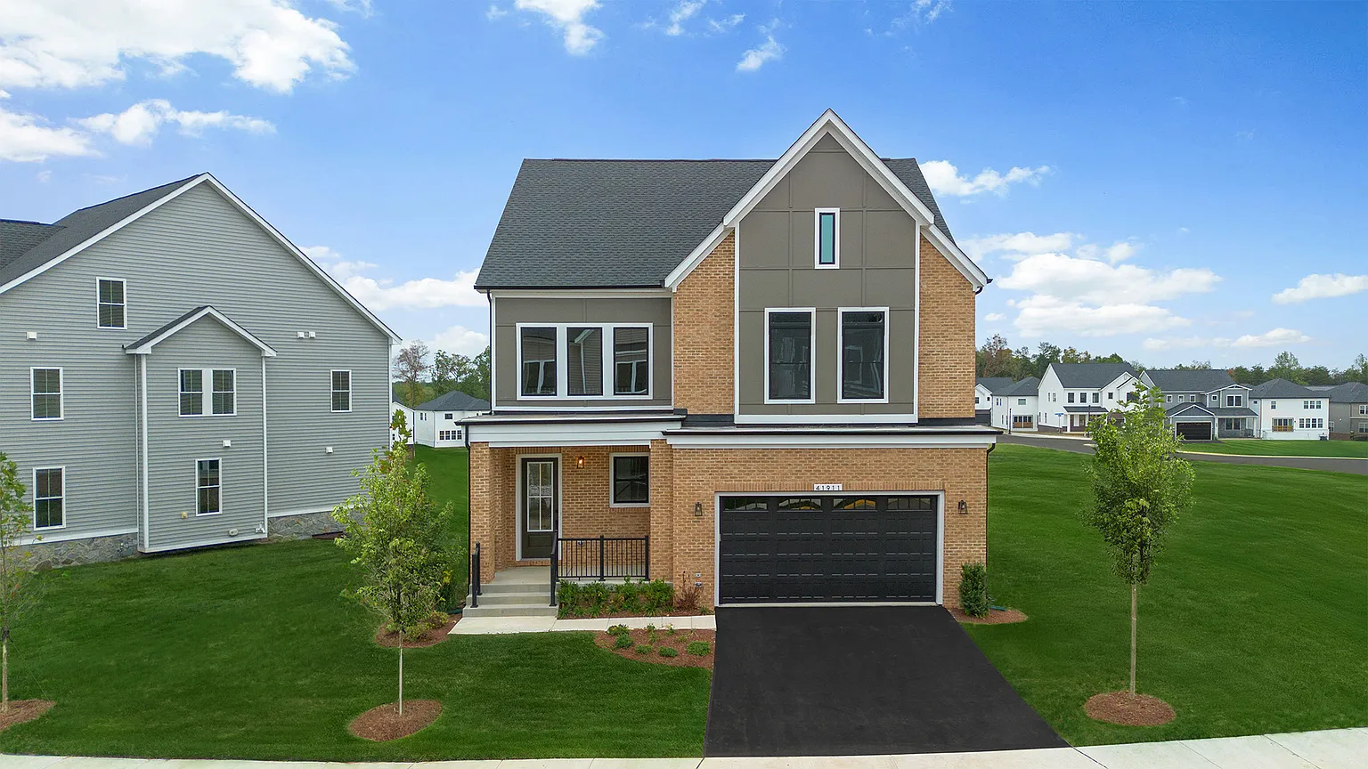 41911 Night Nurse Cir photo 1