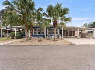 2071 Oak Cir, Mount Dora, FL 32757