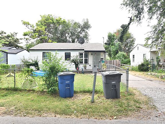 5th image of 3216 E Oklahoma Pl