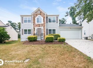 2300 Burdett Ridge Dr, College Park, GA 30349