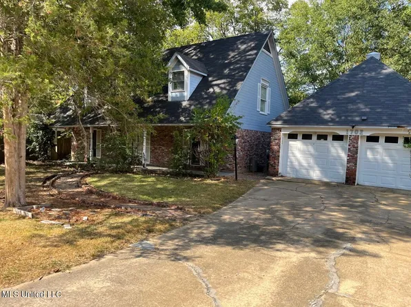 1702 Rosemont Cir, Clinton, MS 39056