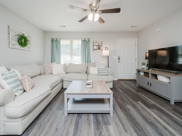 16161 Stone Ridge Pkwy, Brookwood, AL 35444