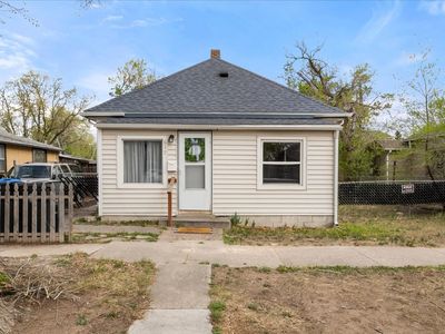 617 W 24th St, Cheyenne, WY, 82001