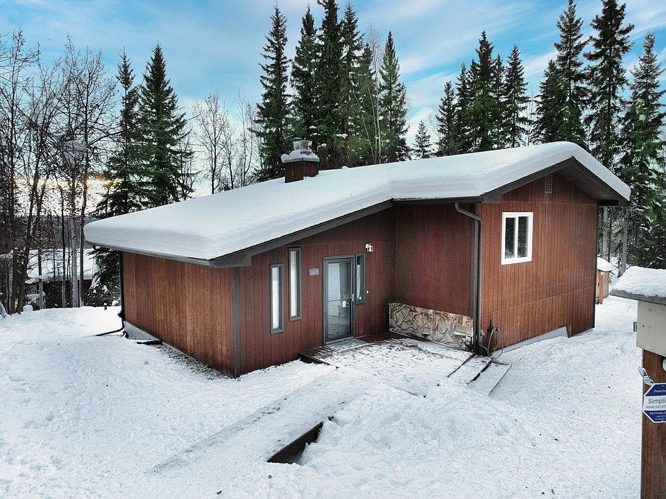 1st image of 1405 Valley Dr