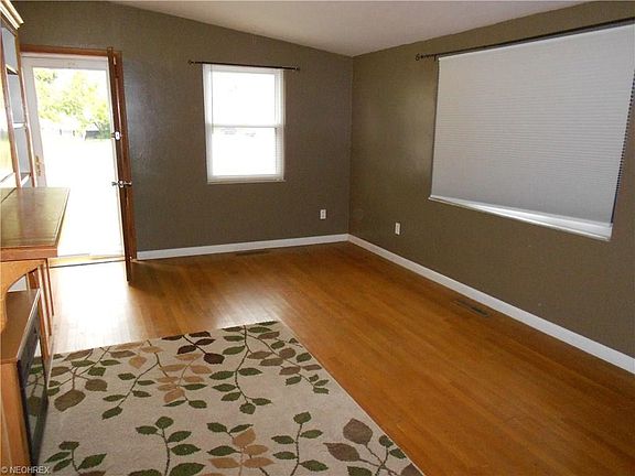 5th image of 1708 36th St