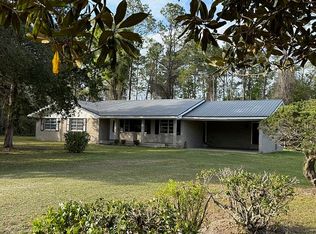 104 Archie Ln, Nahunta, GA 31553