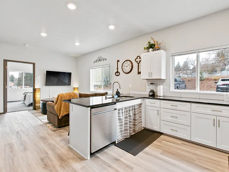509 S Scott St #103 — Photo 18