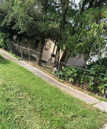 3rd image of 1082 Avenue A