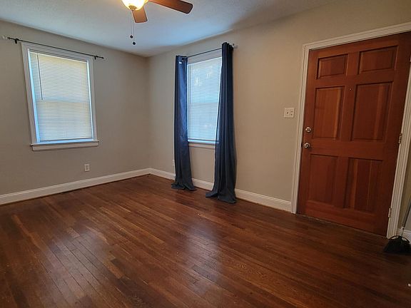 4th image of 6404 W Grace St