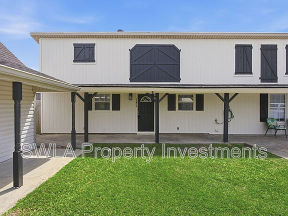 2nd image of 7647A Ling Rd