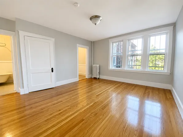 (undisclosed Address), Somerville, MA 02143