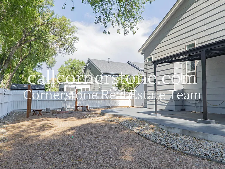 655 Ancestra Dr — Photo 18