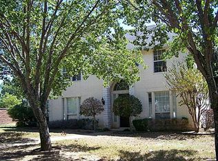 1300 Wyndmere Dr, Desoto, TX 75115