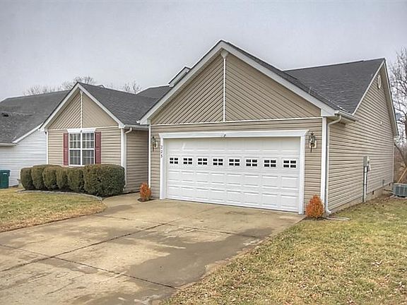 2nd image of 225 Kevin Dr