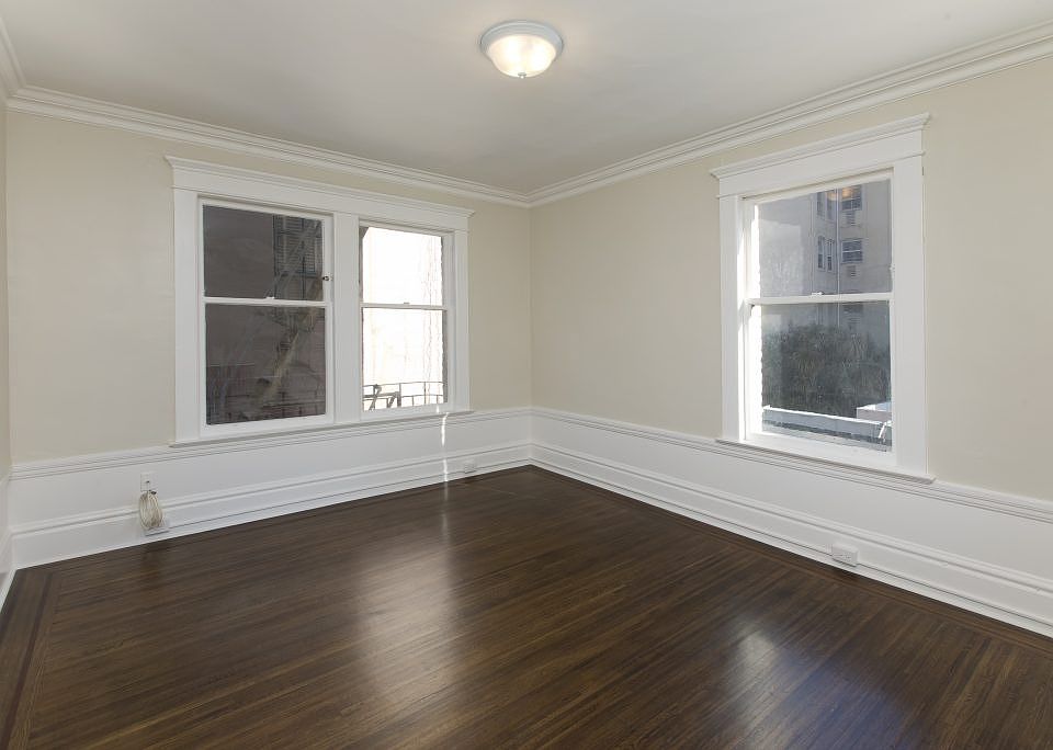 1st image of 890 Geary St #37