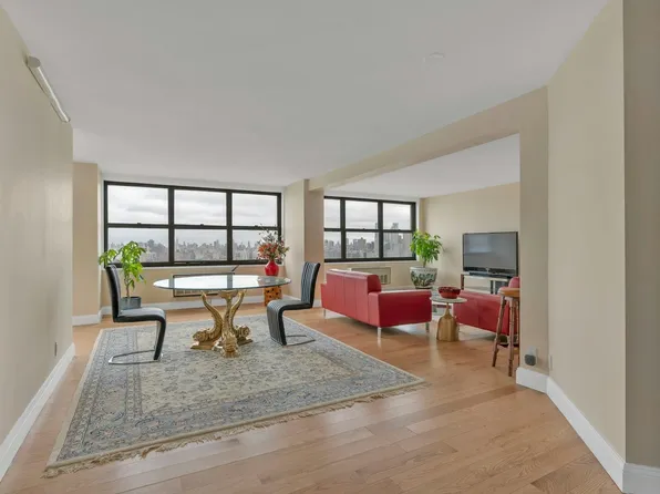 7004 Blvd East image 20 of 39