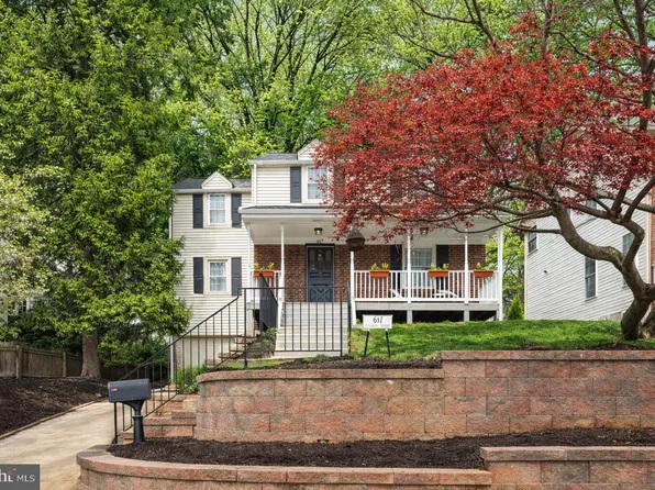 617 Lycoming St, Silver Spring, MD 20901