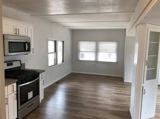 28650 Red Gum Dr, Lake Elsinore, CA 92532