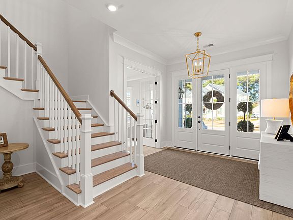 5th image of 3639 Goodwater St