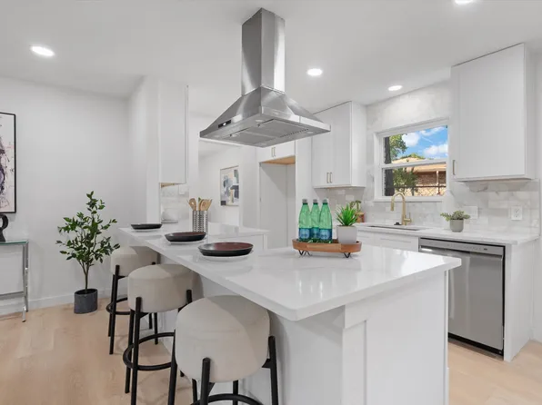 4116 Drowsy Ln, Dallas, TX 75233