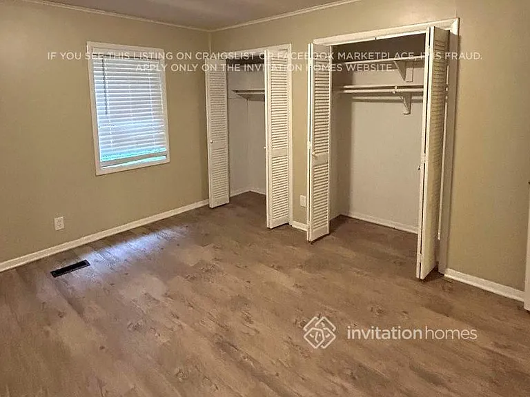 110 Woodglen Ct — Photo 12