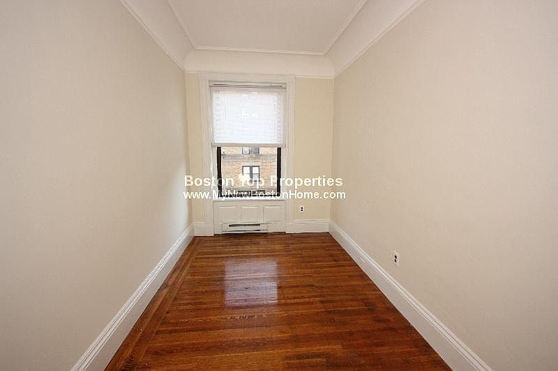 Big bedroom