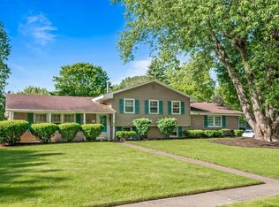 965 Champagne Dr, Marion, OH