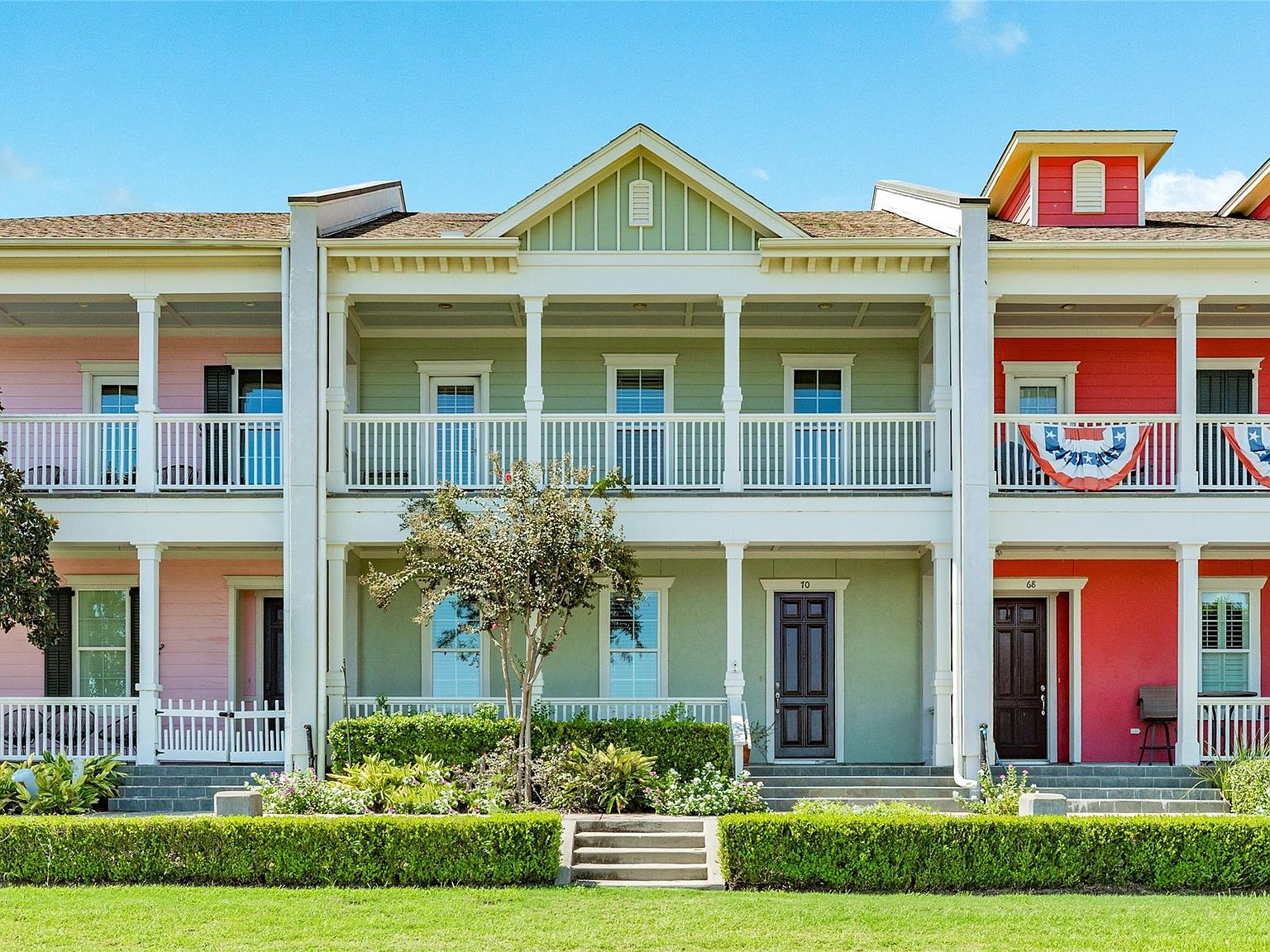 70 Island Psge — Moody Gardens Golf Club