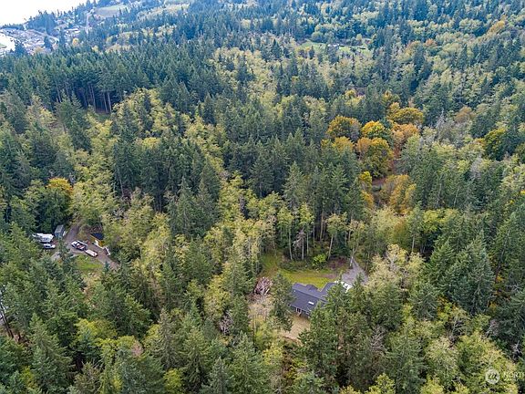 3rd image of 2495 Turningleaf Lane