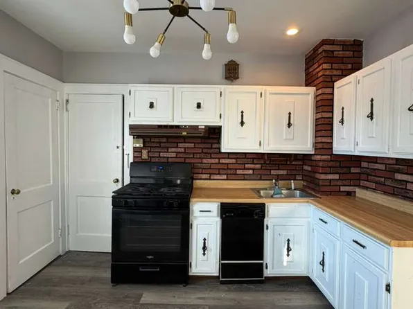 936 Ross St #1, Rahway, NJ 07065