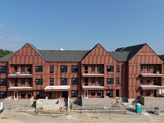 3rd image of 4218 Park Place Cir #202