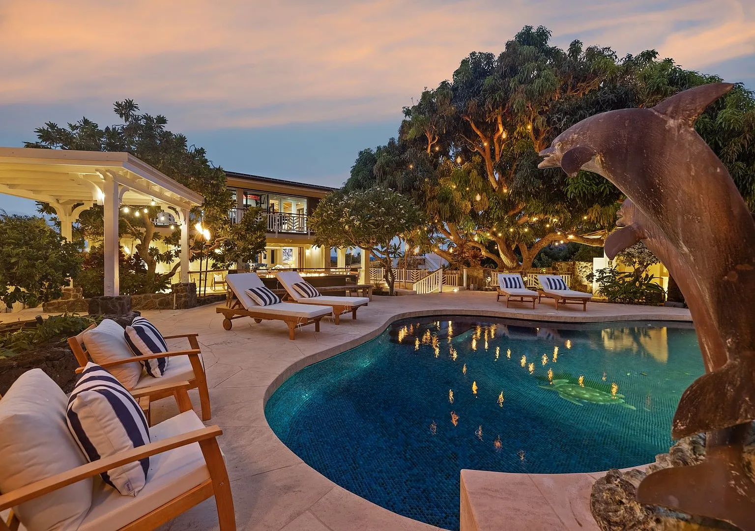Leaf House: Lux w/ Pool, Ocean Views & Lanai — Photo 2