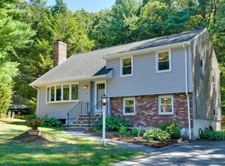 21 Mallard Way, Burlington, MA 01803