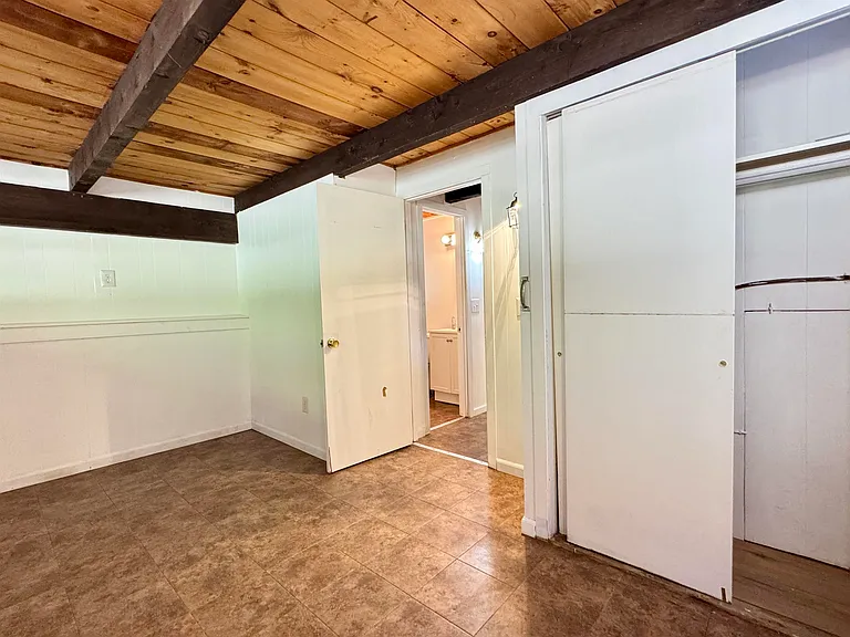 314 Old Bartlett Rd — Photo 16
