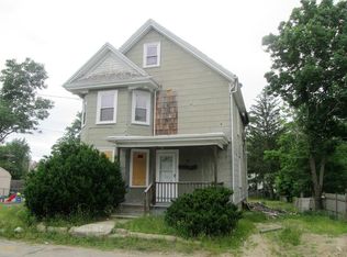 14 Berglund Ave, Brockton, MA 02301