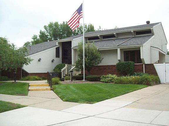 2nd image of 22938 Gary Ln