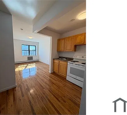 2131 Mapes Ave #6A