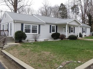 122 Riverside Dr, Centerville, TN 37033